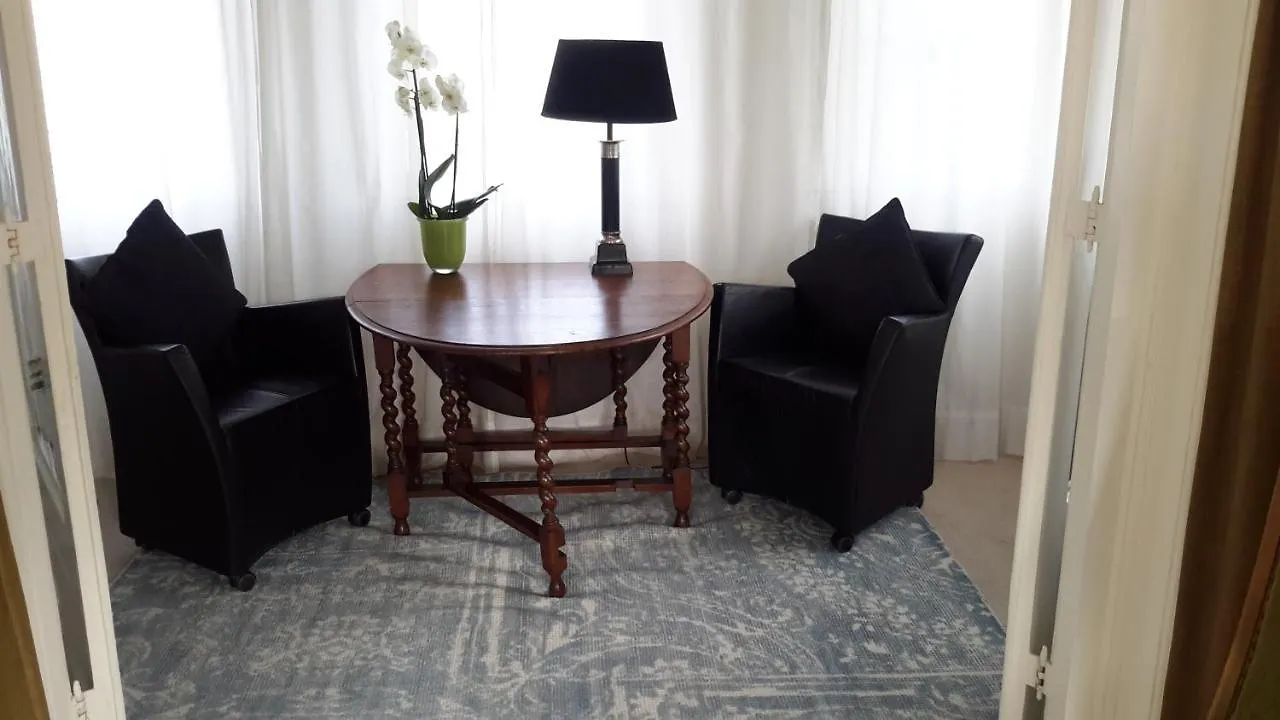 Nocleg ze śniadaniem Bed and Breakfast Place 2 Be Eindhoven Holandia